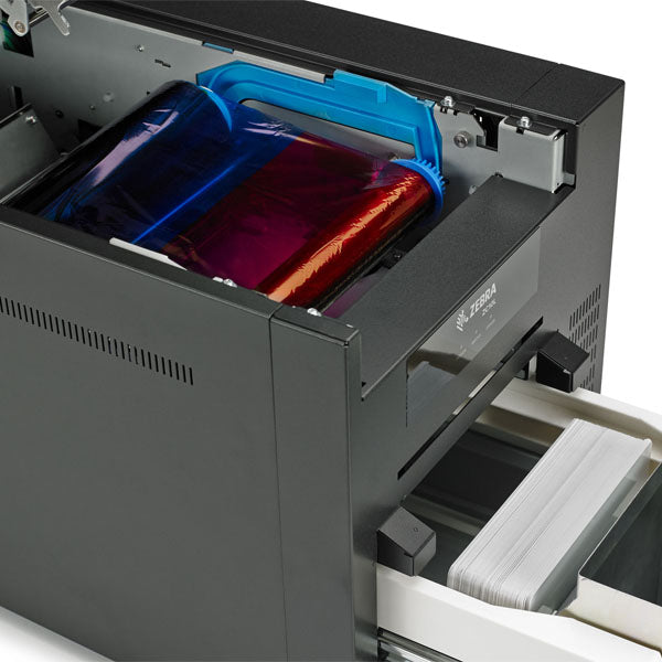 Impresora de tarjetas de identificación de gran formato Zebra ZC10L